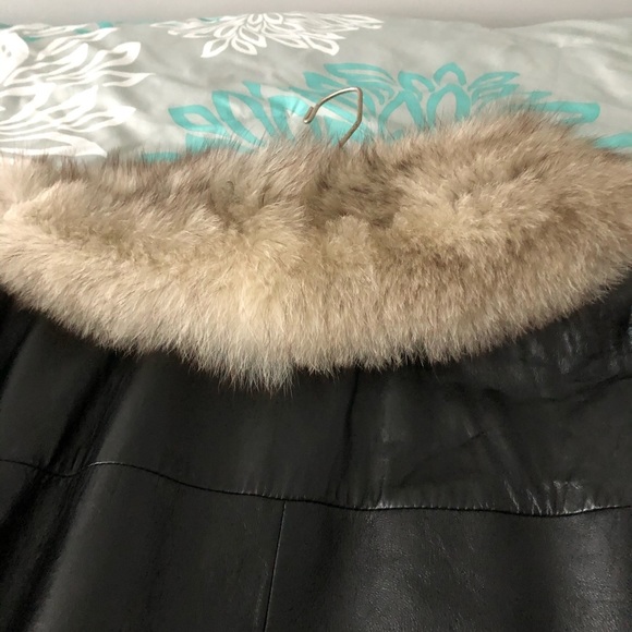 Authentic Vintage Leather TrenchCoat - Minx collar - Picture 6 of 11